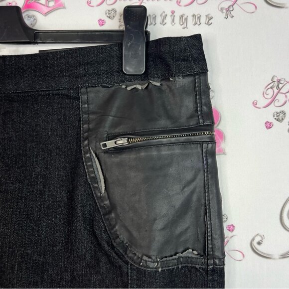 mblm skirt denim culture new with tags. Black Mini Skirt with Zipper Detail - Picture 4 of 10